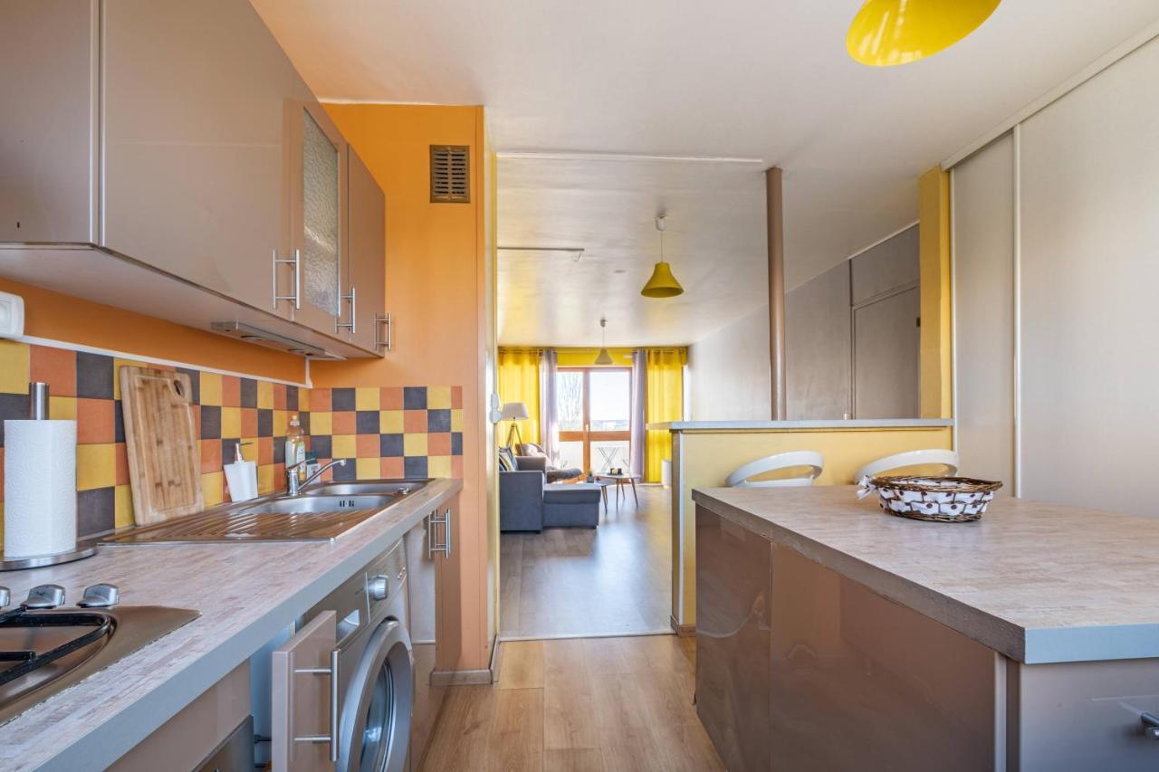 Appartement Spacieux Equipe Avec Wifi Bourges Eksteriør billede